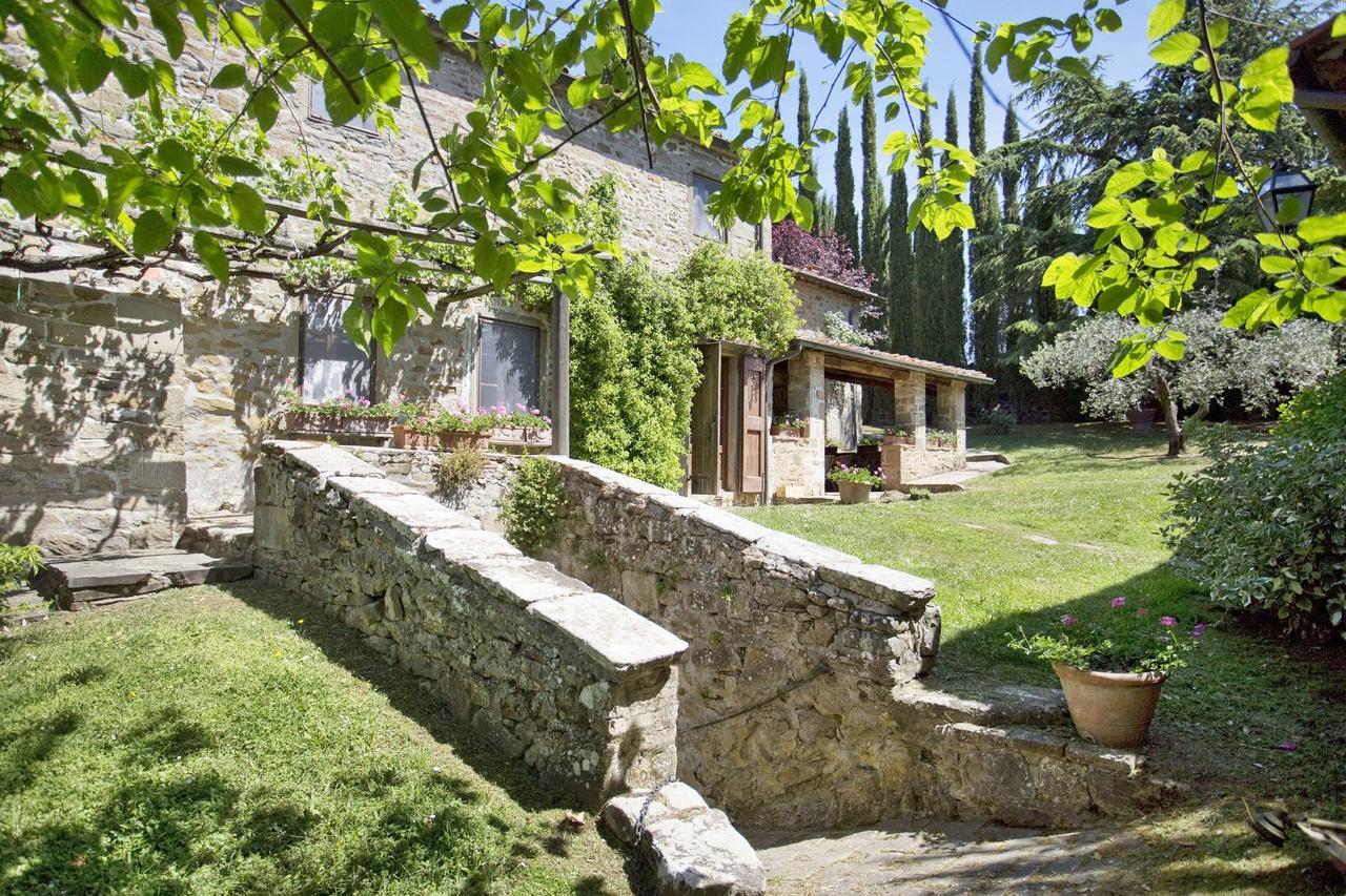 Pozza Di Volpaia By Salogi Villas Radda in Chianti Exterior foto